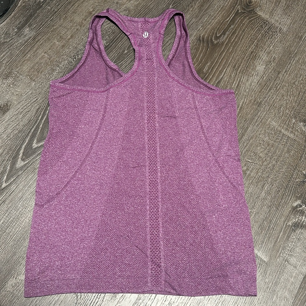 Swiftly Tech Racerback Heathered plum 8 - Picture 2 of 5